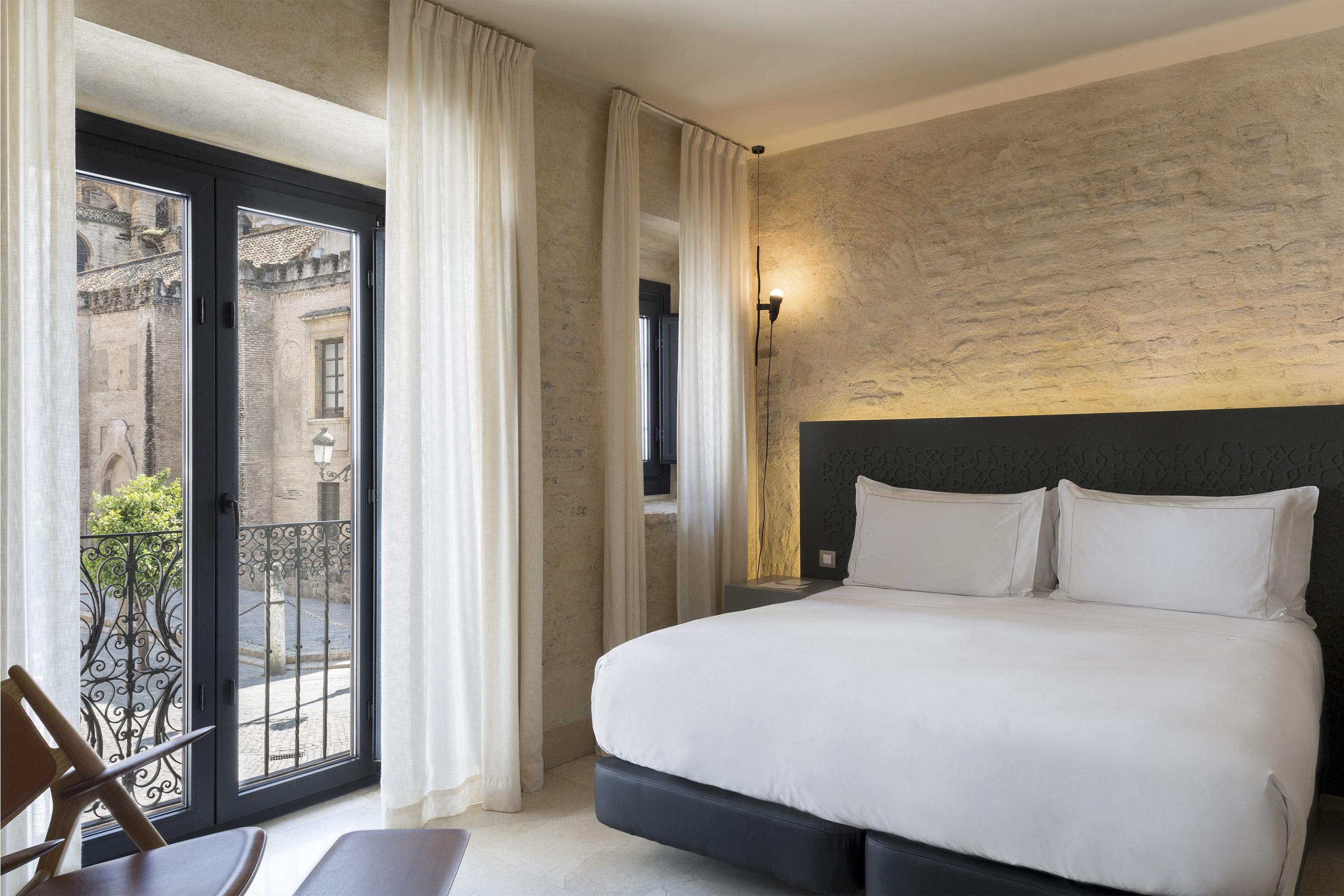 Eme Catedral Mercer Hotel Sevilla Bagian luar foto Deluxe room
