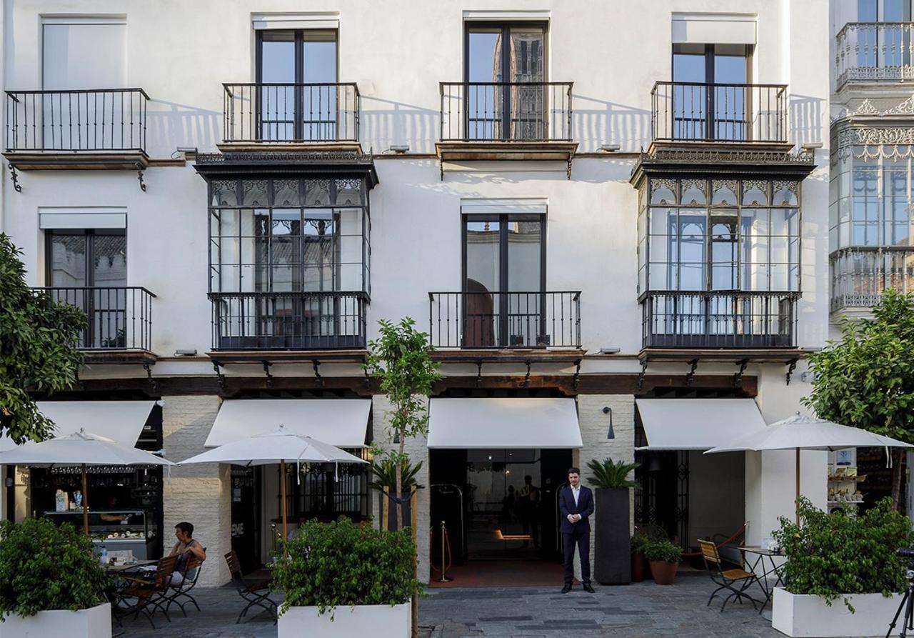 Eme Catedral Mercer Hotel Sevilla Bagian luar foto